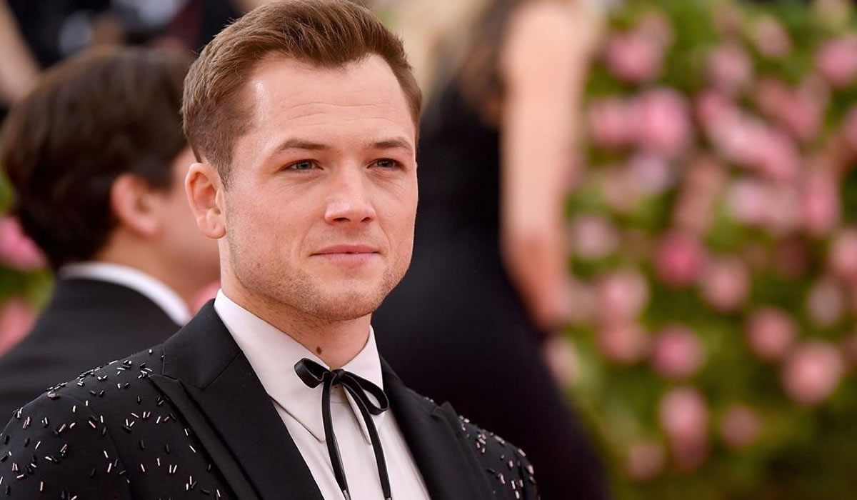 Taron Egerton interpretará a un joven Elton John