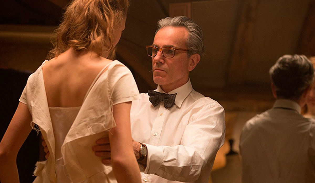 Primer tráiler de la película ‘El hilo invisible‘, lo último de Daniel Day-Lewis 