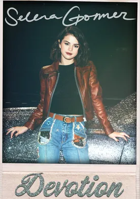 Poster Selena Gomez: Devotion