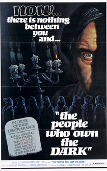Poster de The People Who Own the Dark