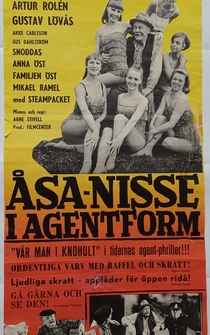 Poster Åsa-Nisse i agentform