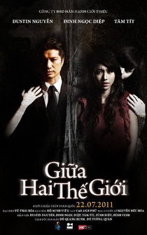 Poster Giua Hai the Gioi