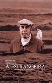 Poster A Estrangeira