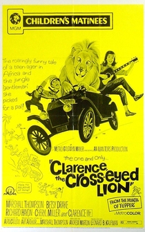 Poster Clarence, the Cross-Eyed Lion