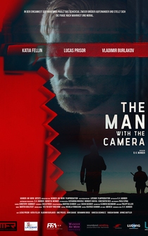 Poster The Man with the Camera