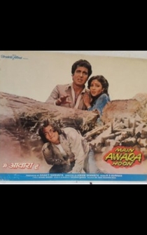 Poster Main Awara Hoon